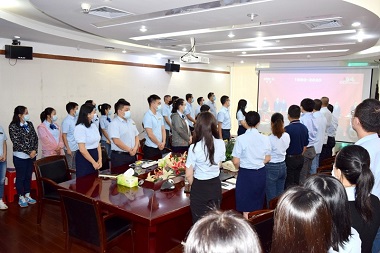专题报道:银广厦集团组织观摩学习特区40周年庆祝大会